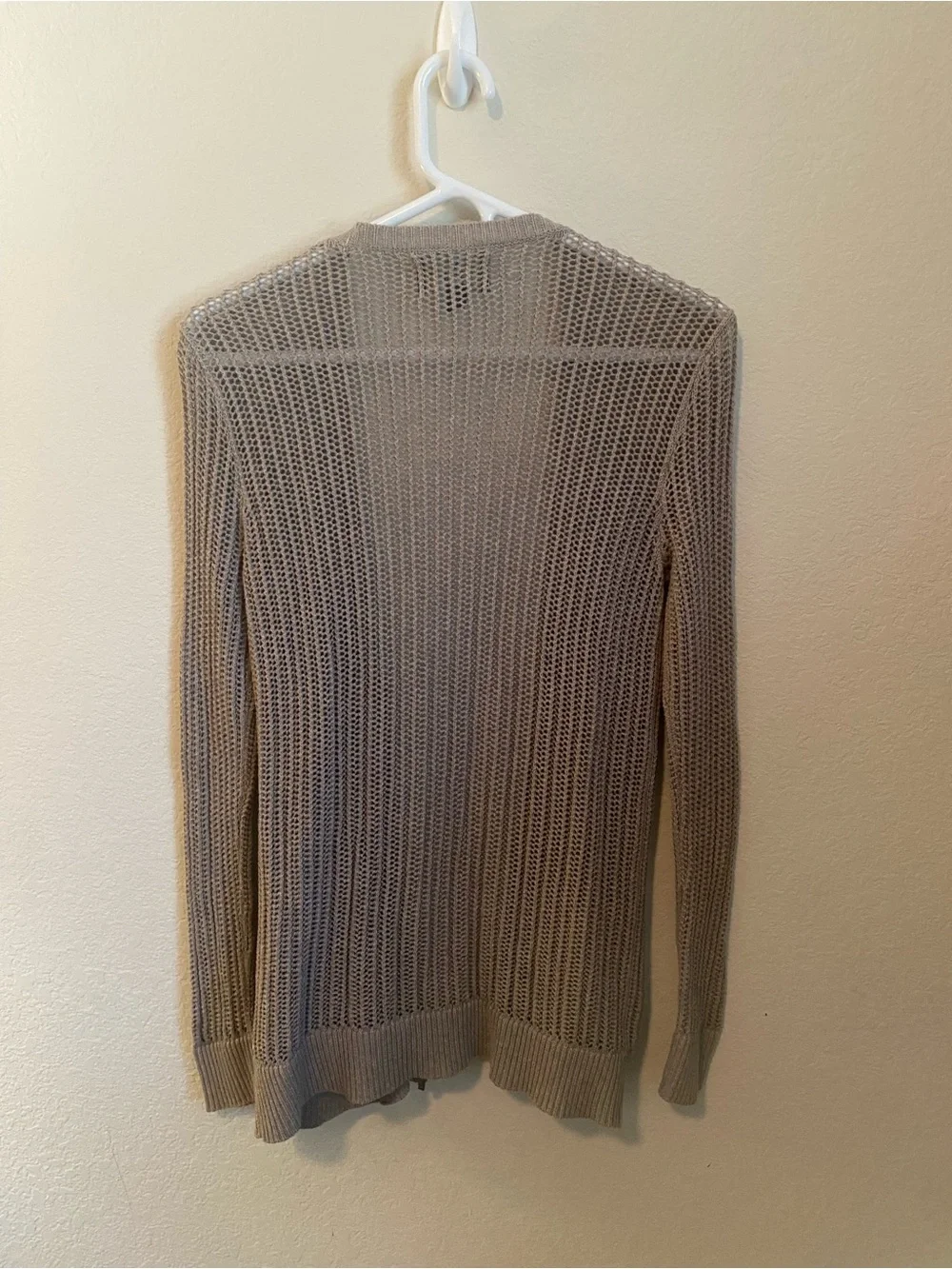 American Eagle Outfitters lightweight open
